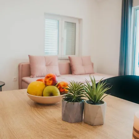 Apartments Nina Brist Exterior foto