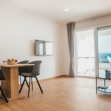 Apartments Nina Brist Exterior foto