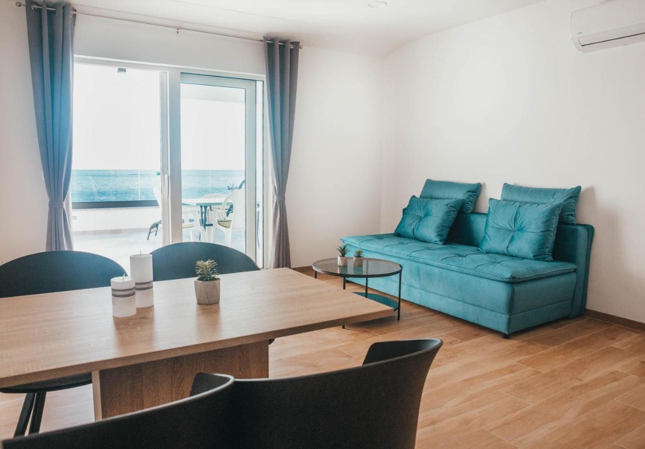 Nina Apartment